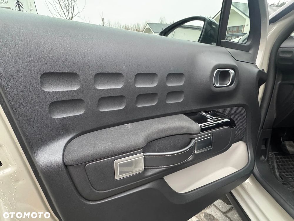 Citroën C3 1.2 PureTech Shine - 31