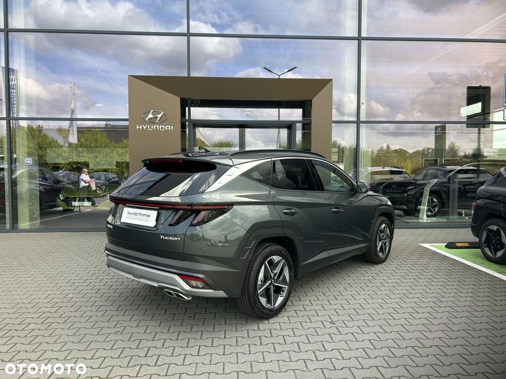 Hyundai Tucson - 8