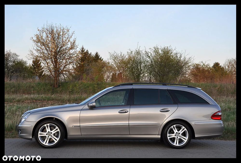 Mercedes-Benz Klasa E 500 T Avantgarde - 22