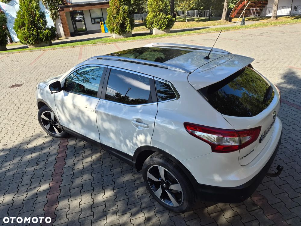 Nissan Qashqai 1.6 DIG-T 360 - 6