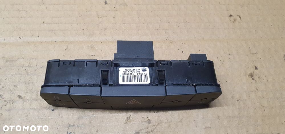 Włącznik awaryjnych centralnego zamka Seat Ibiza IV 6J0927137B - 2