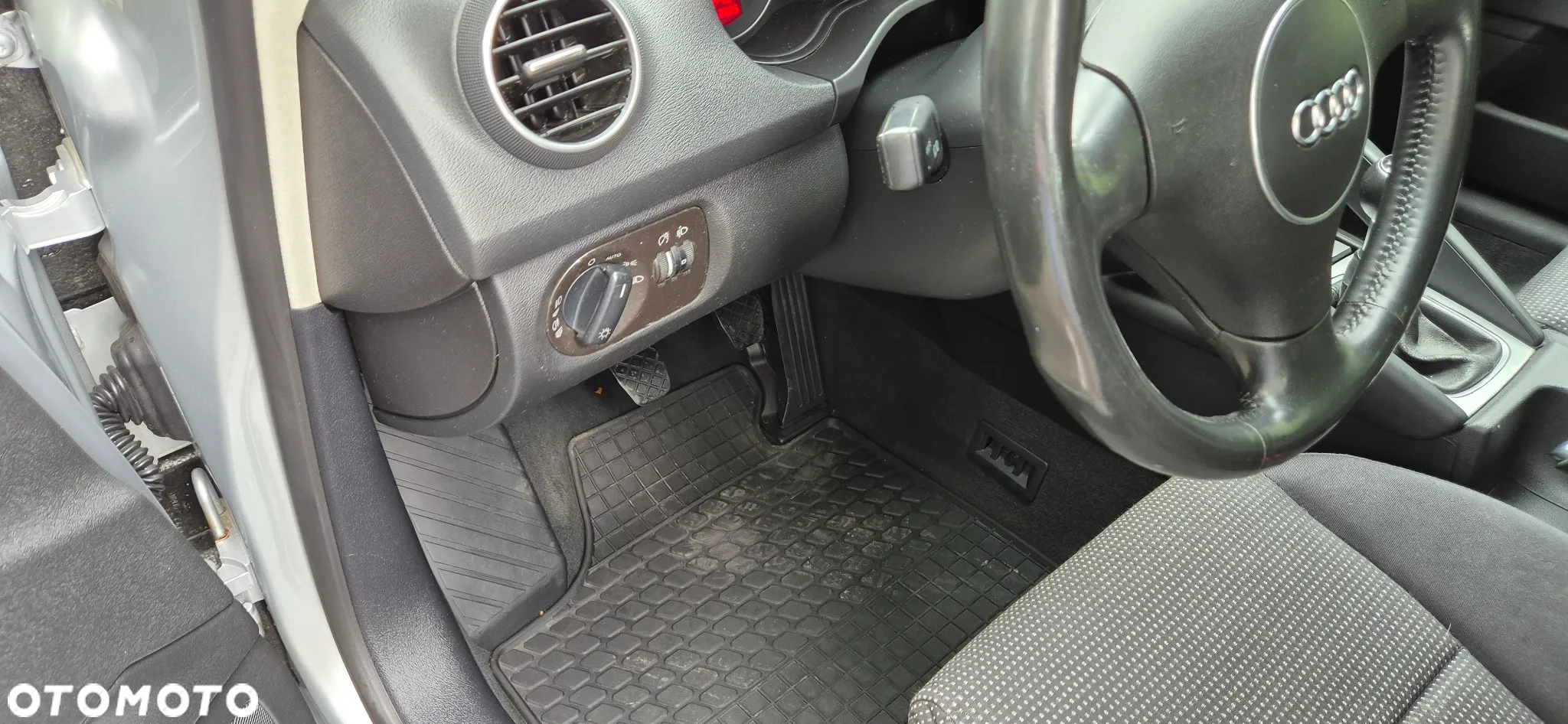 Audi A3 1.6 Attraction - 16