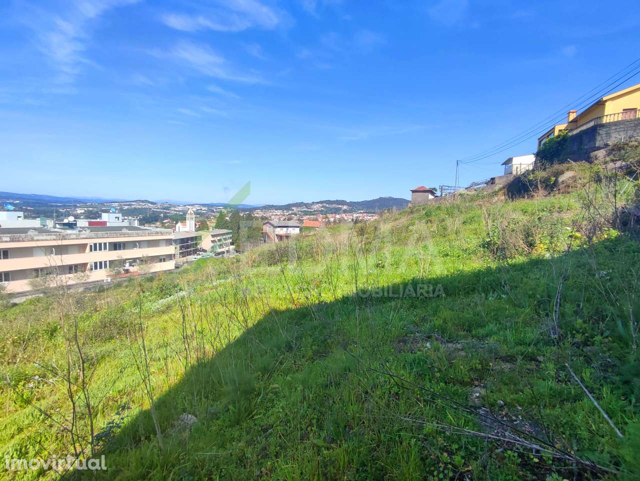 Terreno - Grande imagem: 2/12