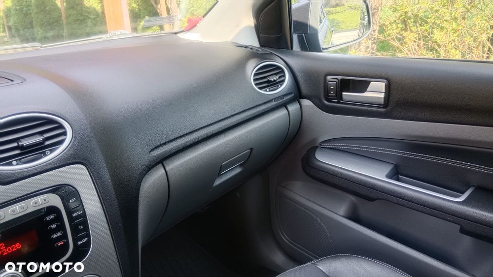 Ford Focus 1.6 Ti-VCT Style - 15