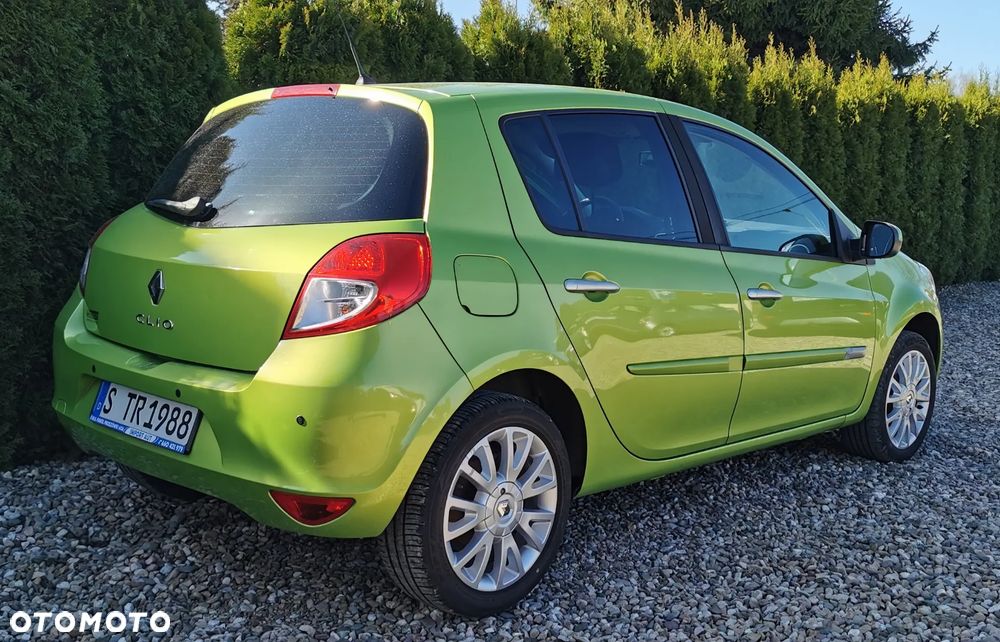 Renault Clio - 3