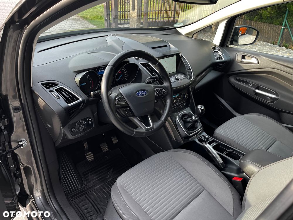Ford C-MAX 2.0 TDCi Start-Stop-System Titanium - 6