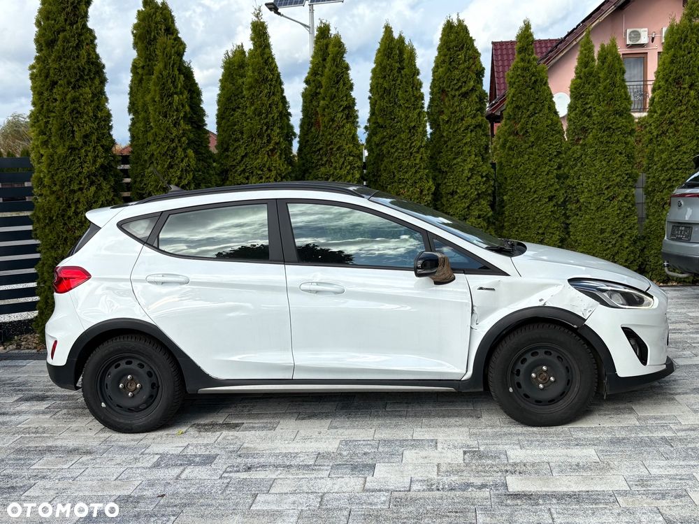 Ford Fiesta 1.0 EcoBoost S&S ACTIVE - 2