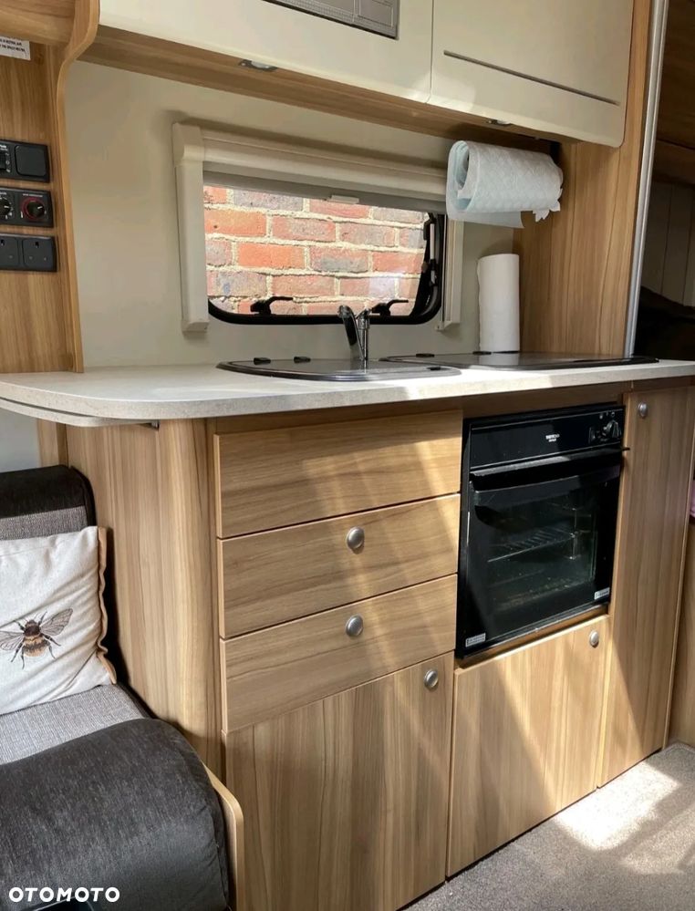 Elddis Xplore 574 - 11