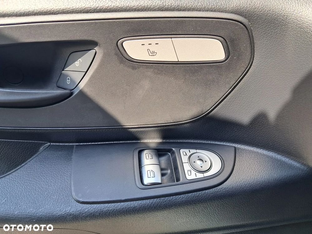 Mercedes-Benz Vito 116 CDI 4x4 dlugi 9 Gtronic - 9