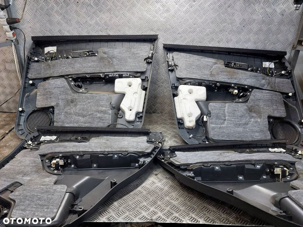 BOCZEK BOCZKI DRZWI KOMPLET CHEVROLET CAPTIVA I - 6