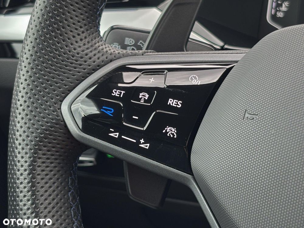 Volkswagen Arteon 2.0 TSI 4Motion R DSG - 27