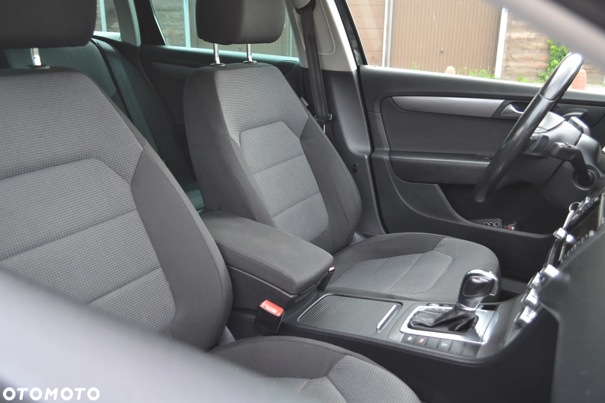 Volkswagen Passat 2.0 TDI Comfortline DSG - 19