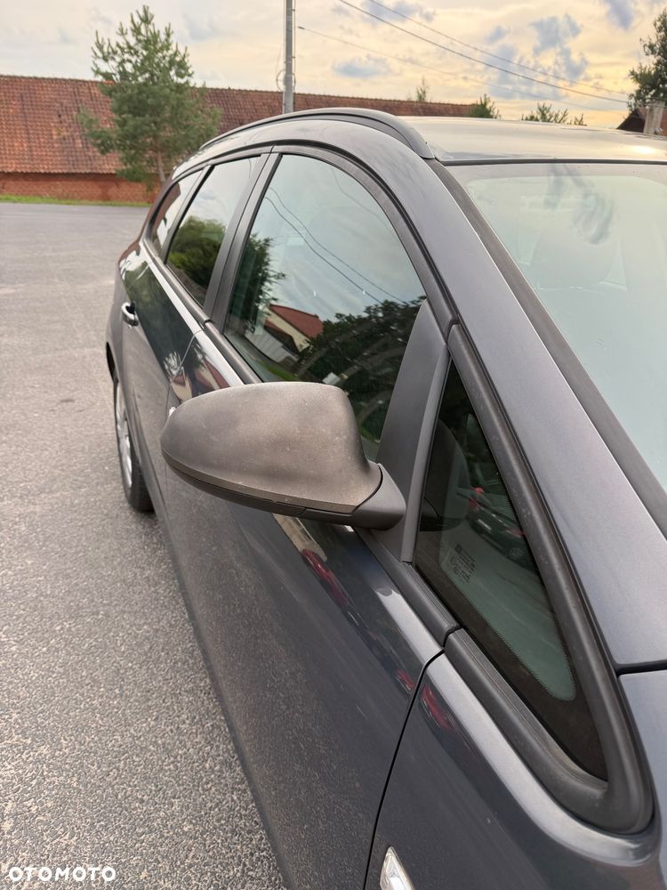 Opel Astra 1.4 T Enjoy - 6