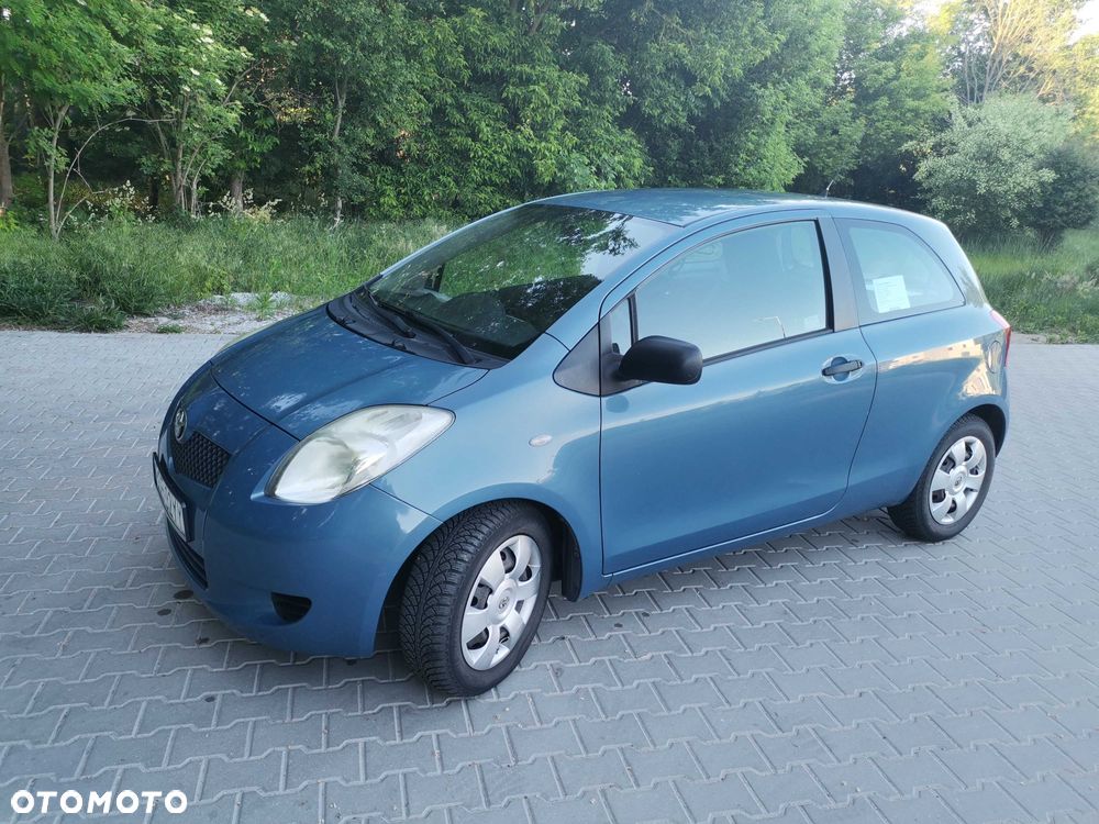Toyota Yaris - 8