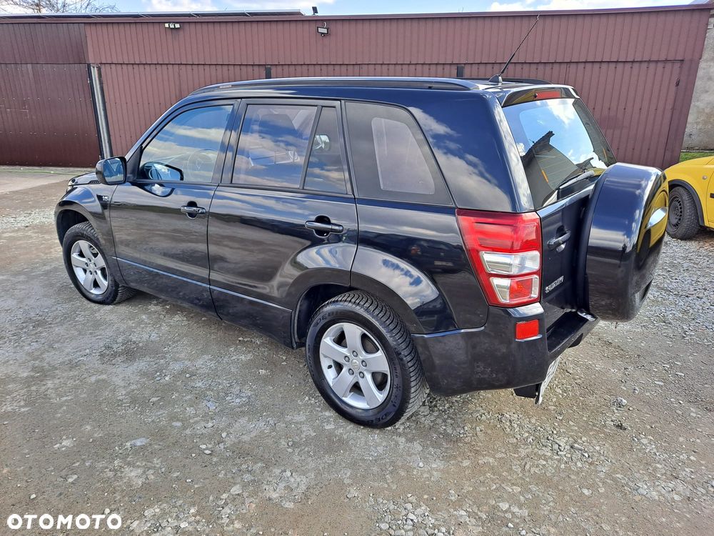 Suzuki Grand Vitara 2.7 V6 - 2