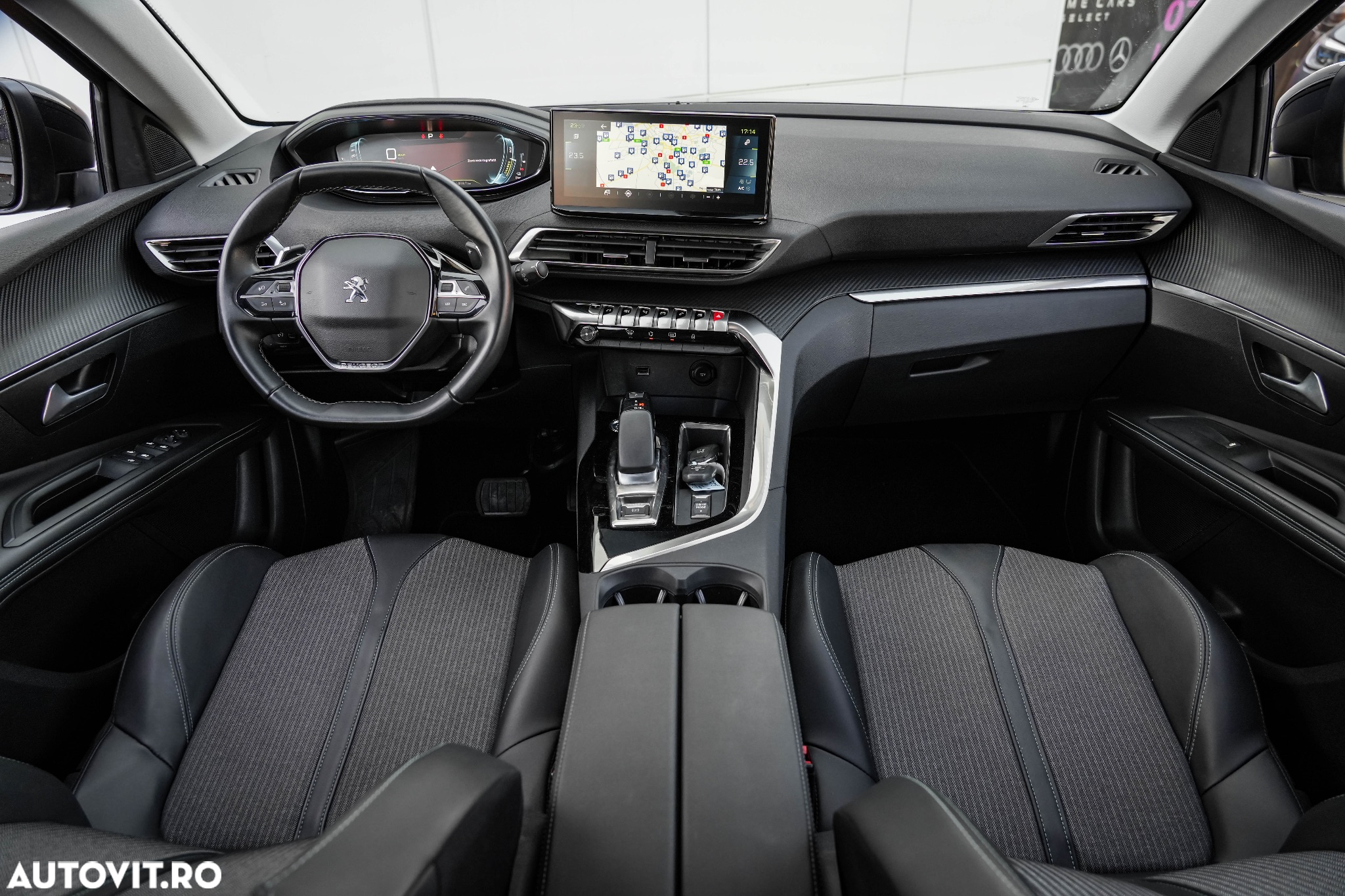 Peugeot 3008 PHEV EAT8 Allure - 3
