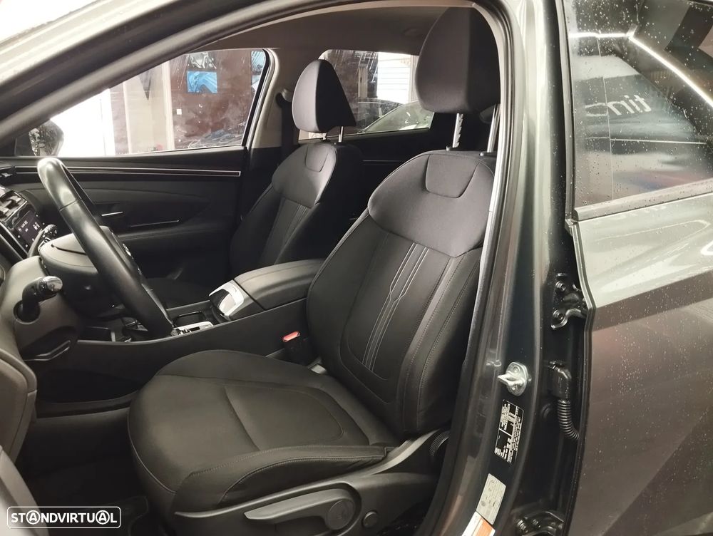Hyundai Tucson 1.6 CRDi Premium DCT - 17