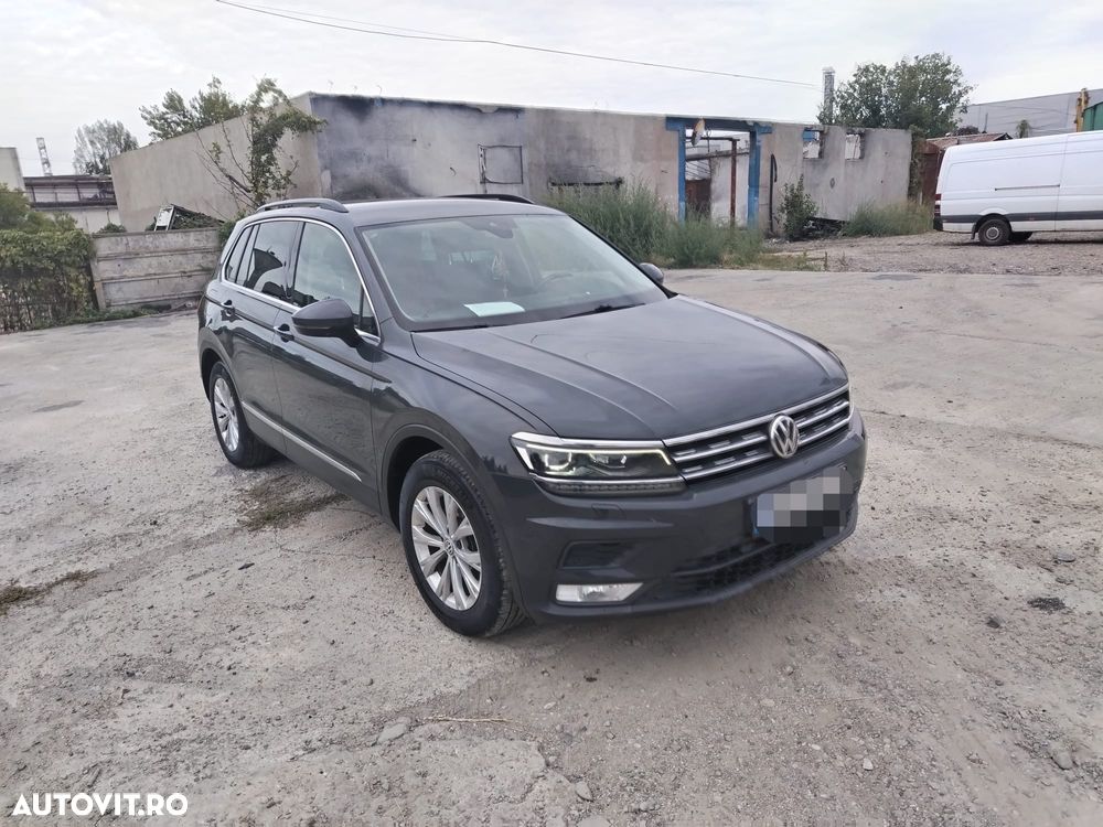 Volkswagen Tiguan 2.0 TDI 4Mot DSG Comfortline - 5