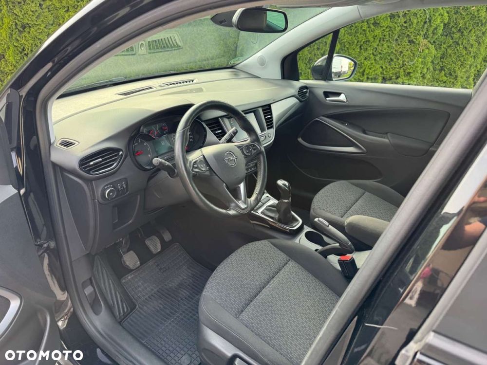Opel Crossland X - 9