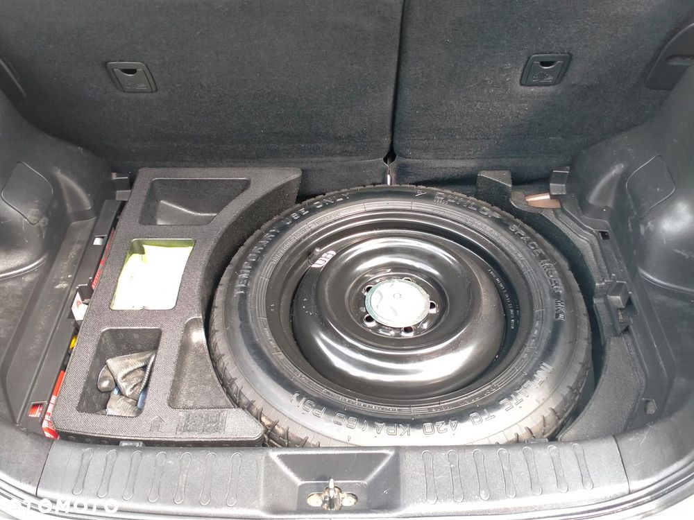 Nissan Juke 1.6 DIG-T ALL-MODE 4x4i CVT Tekna - 4