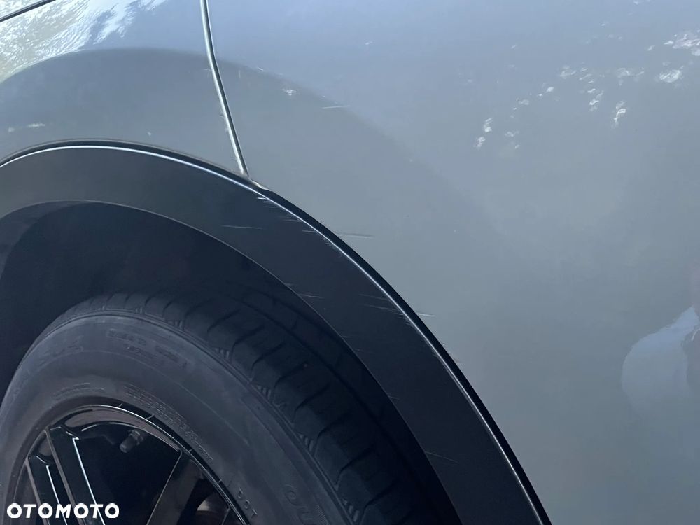 BMW X1 sDrive18d - 14
