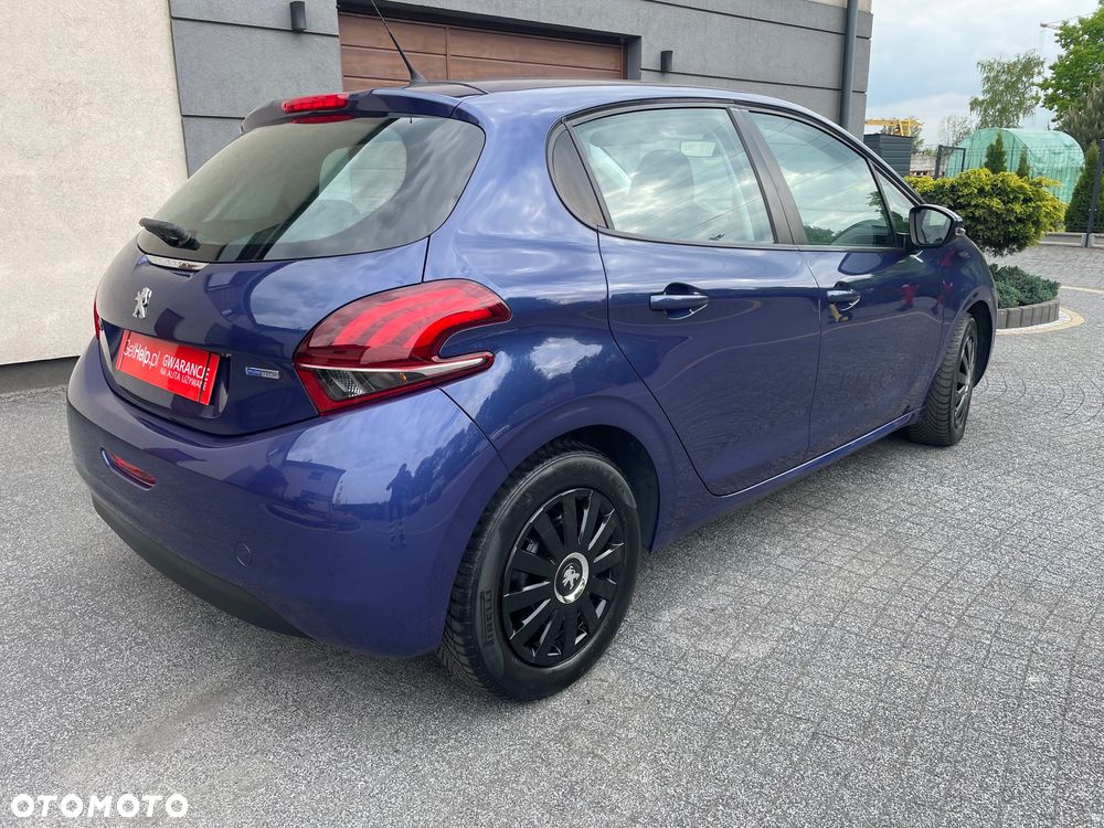 Peugeot 208 82 PureTech Style - 9