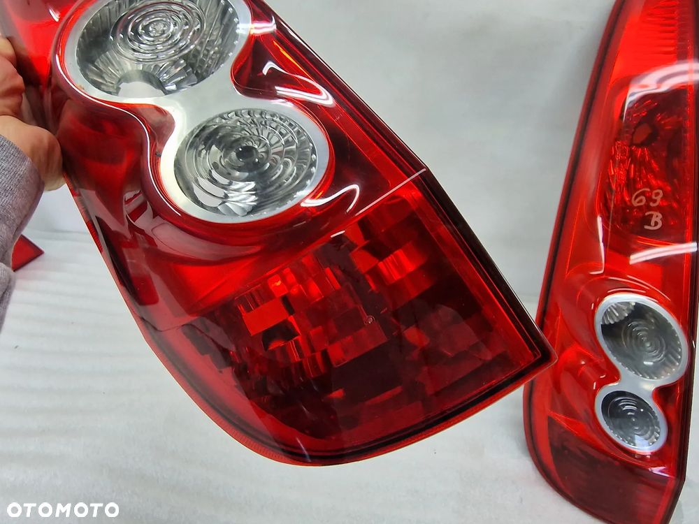 FORD FIESSTA MK6 LIFT 05-08 LEWA LAMPA TYLNA TYLNIA TYŁ , NR 6S61-13A603-AG / 6S61-13405-A , NR AUKCJI LMT69 - 10