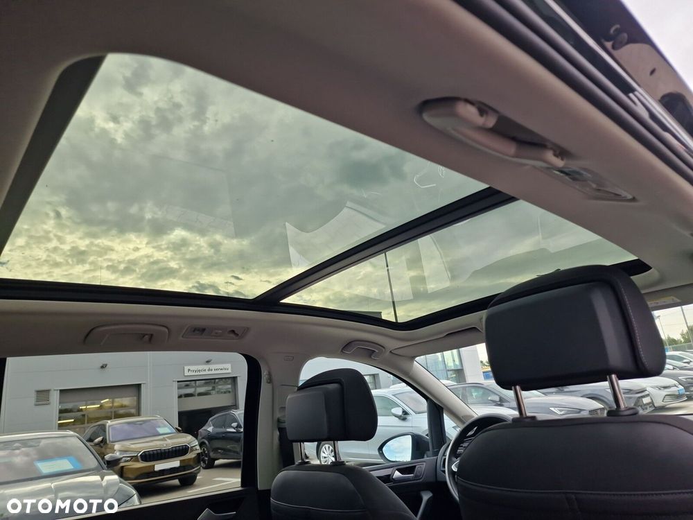 Volkswagen Touran 2.0 TDI BMT Comfortline DSG - 25
