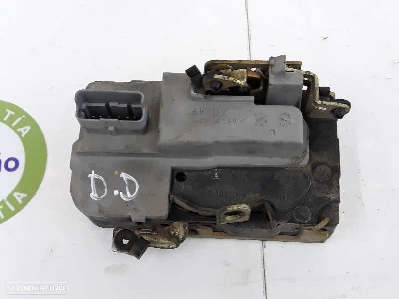 FECHADURA PORTA FRENTE DIREITA PEUGEOT 206 SW - 1