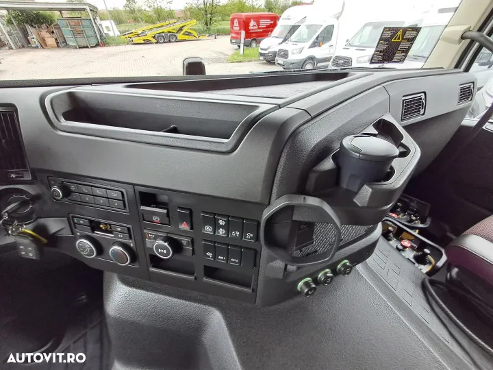 Volvo fmx 420 8x4 cu pompa turnare 4z28 si mixer beton sermac euro 6 automat - 36