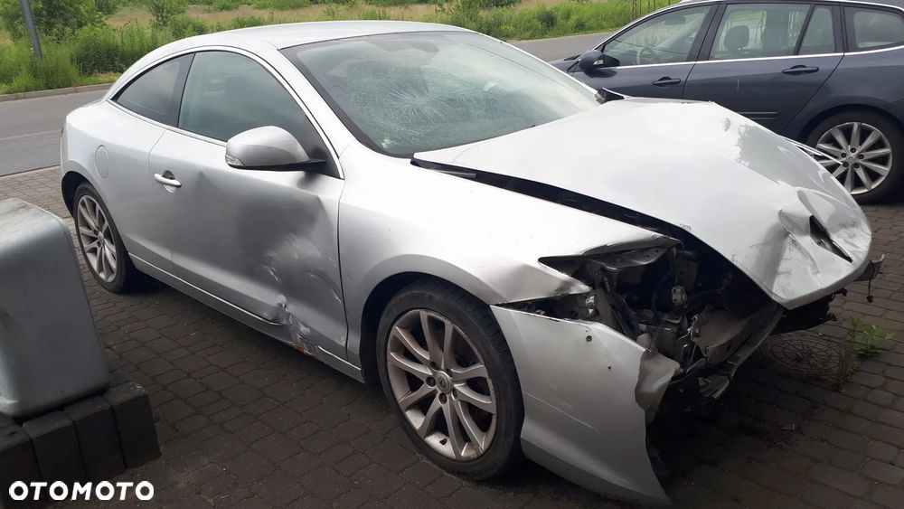 Renault Laguna 3.0 dCi V6 Initiale - 5
