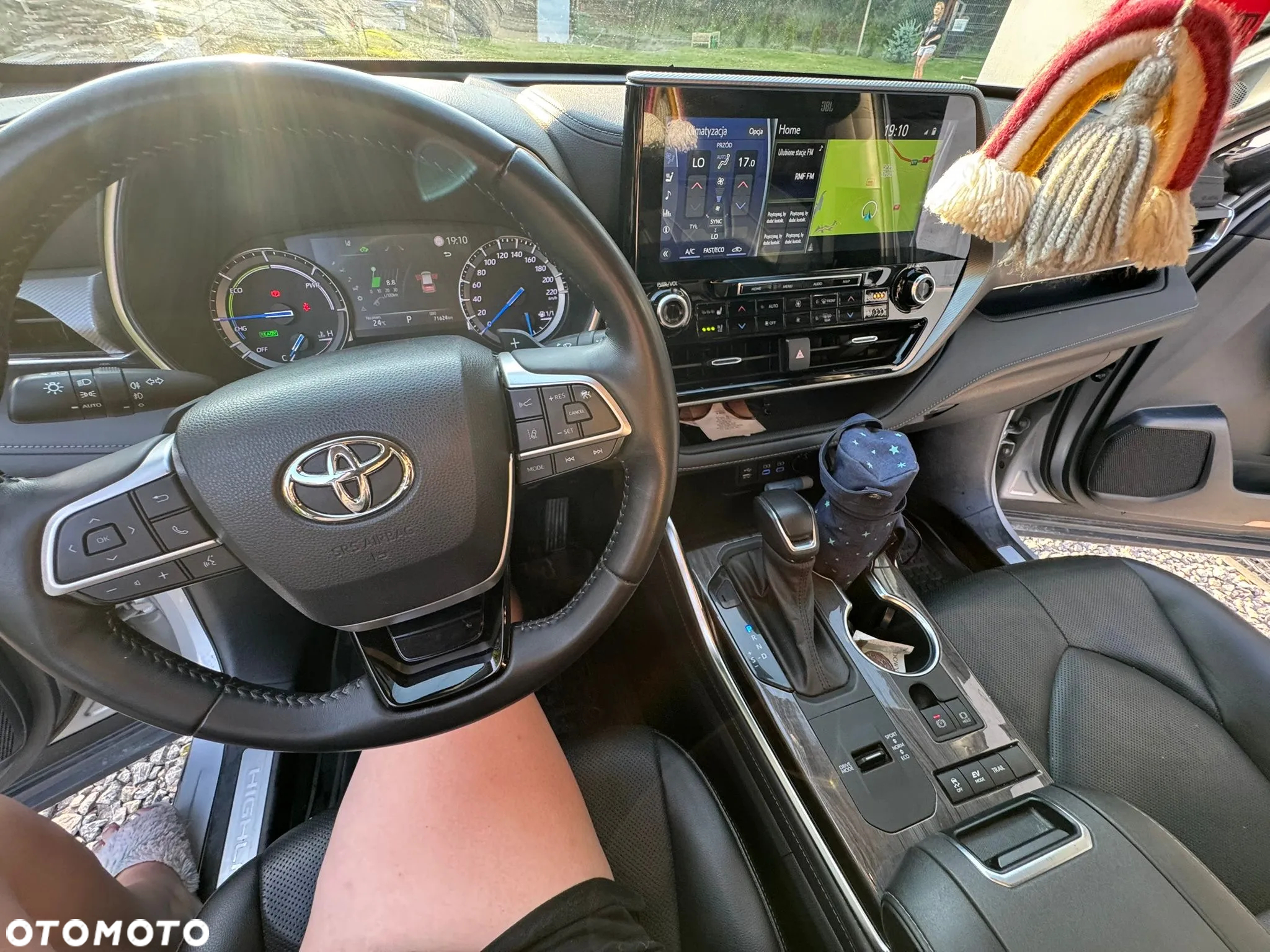 Toyota Highlander 2.5 Hybrid Executive - 19