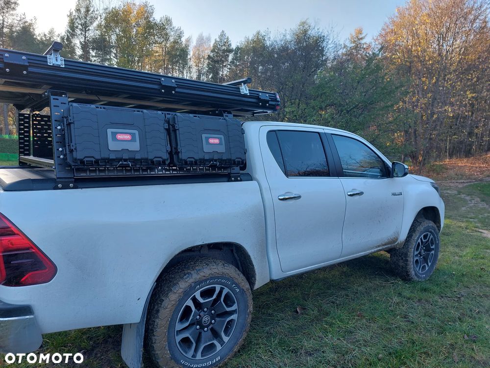 Toyota Hilux 2.8 D-4D Double Cab SR5+ 4x4 - 4