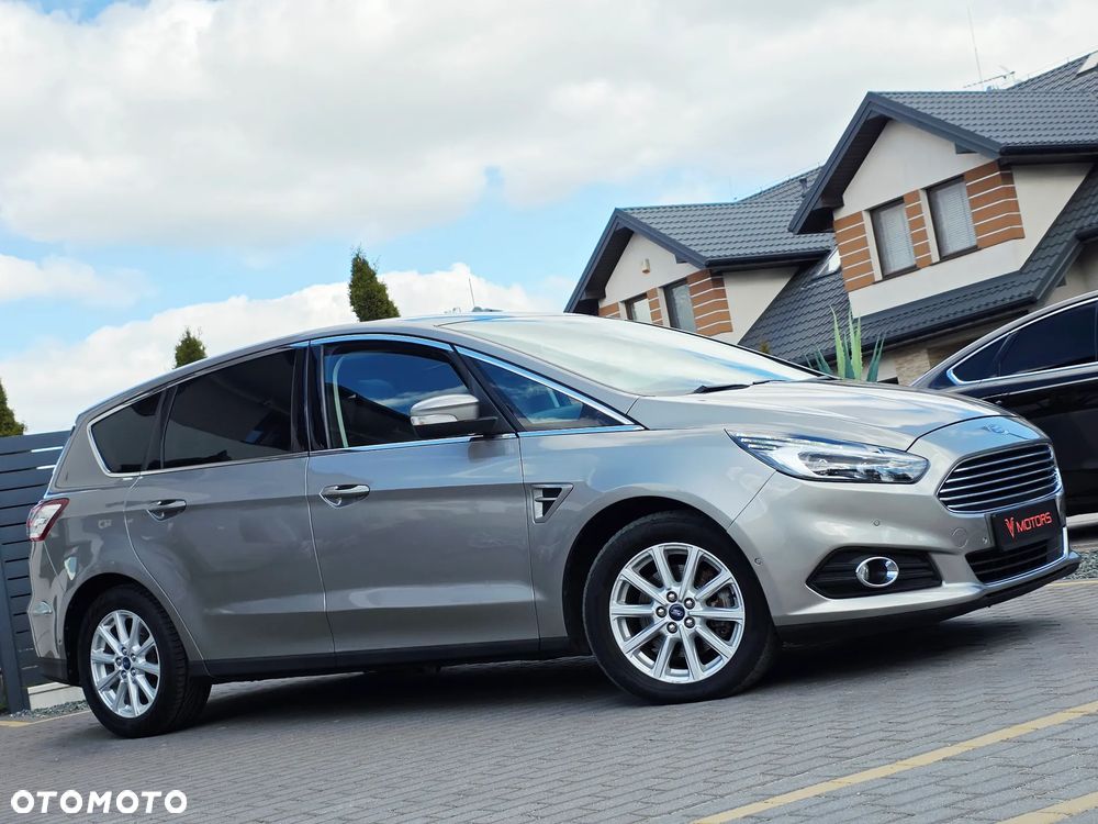 Ford S-Max 2.0 TDCi Titanium PowerShift - 6