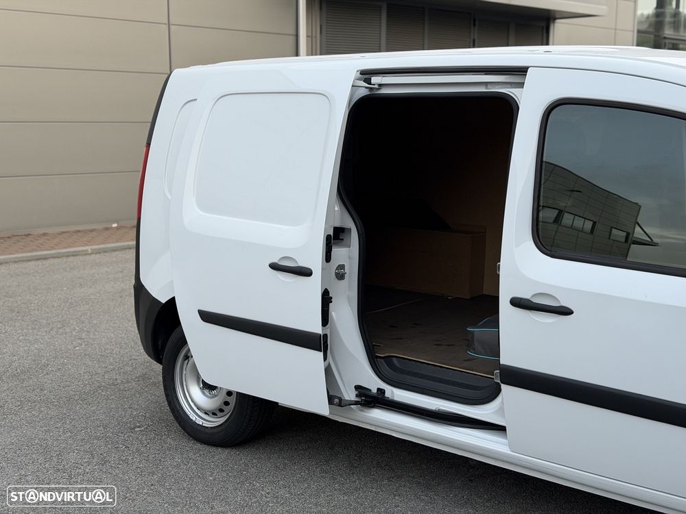 Renault Kangoo Maxi Z.E. 33 Eletric - 10