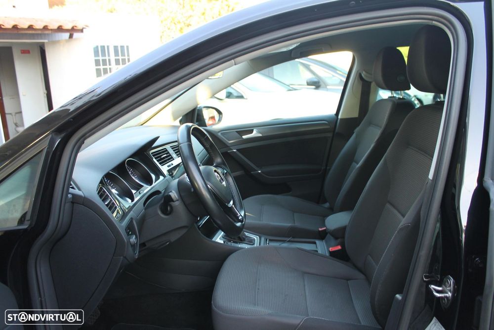 VW e-Golf AC/DC - 34