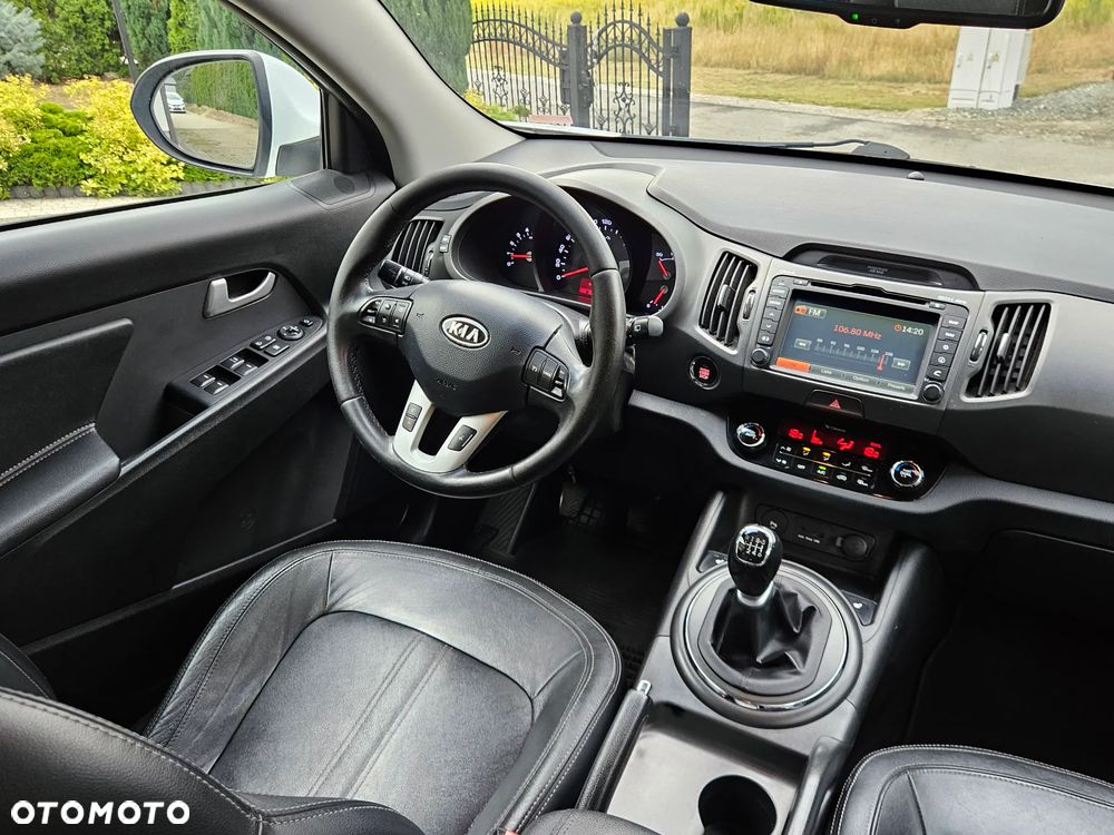 Kia Sportage 2.0 CRDI 4WD Spirit - 11