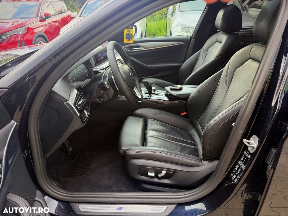 BMW Seria 5 520d xDrive AT - 14