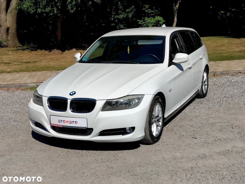 BMW Seria 3 320d - 22