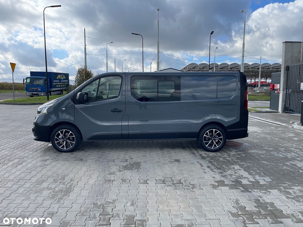 Renault Trafic 2.0 Long BRYGADÓWKA 6 osobowy - 26