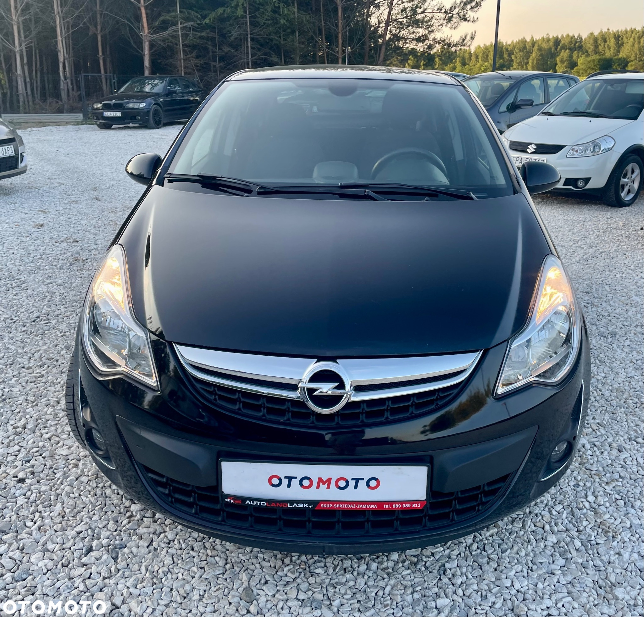 Opel Corsa 1.4 16V Innovation - 11