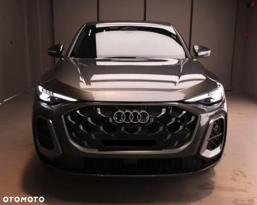 Audi Q5 Sportback - 8