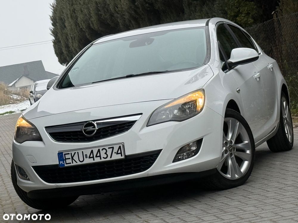 Opel Astra 1.4 Turbo - 1