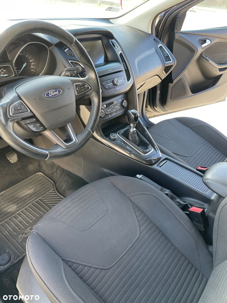 Ford Focus 1.5 EcoBoost Titanium ASS - 15