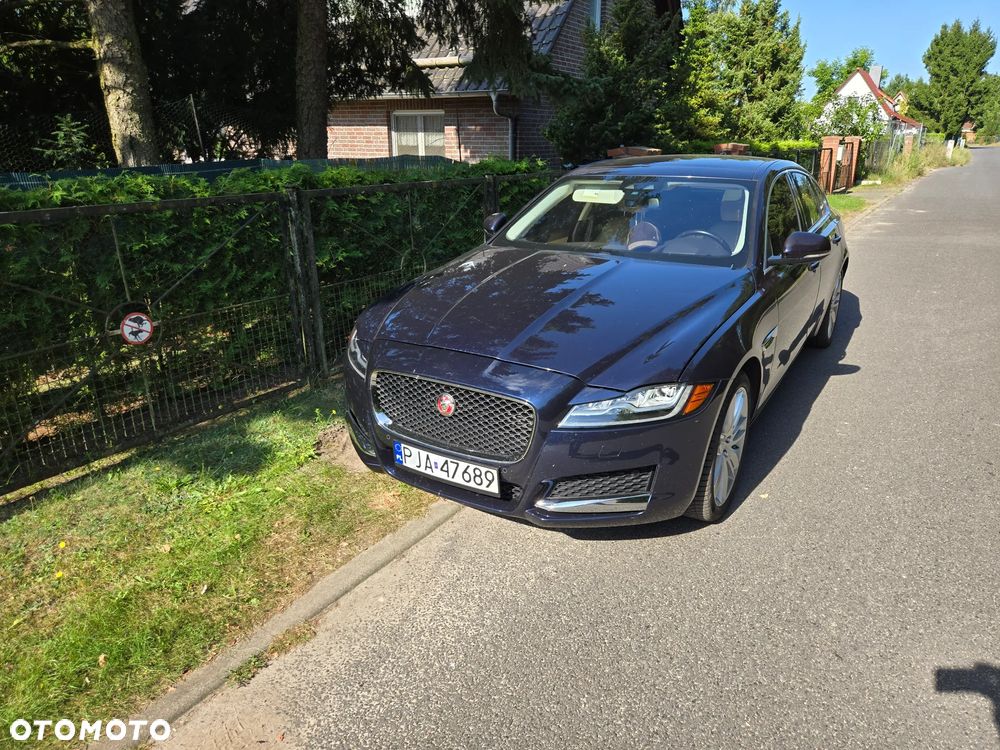 Jaguar XF 3.0 T Premium Luxury - 2