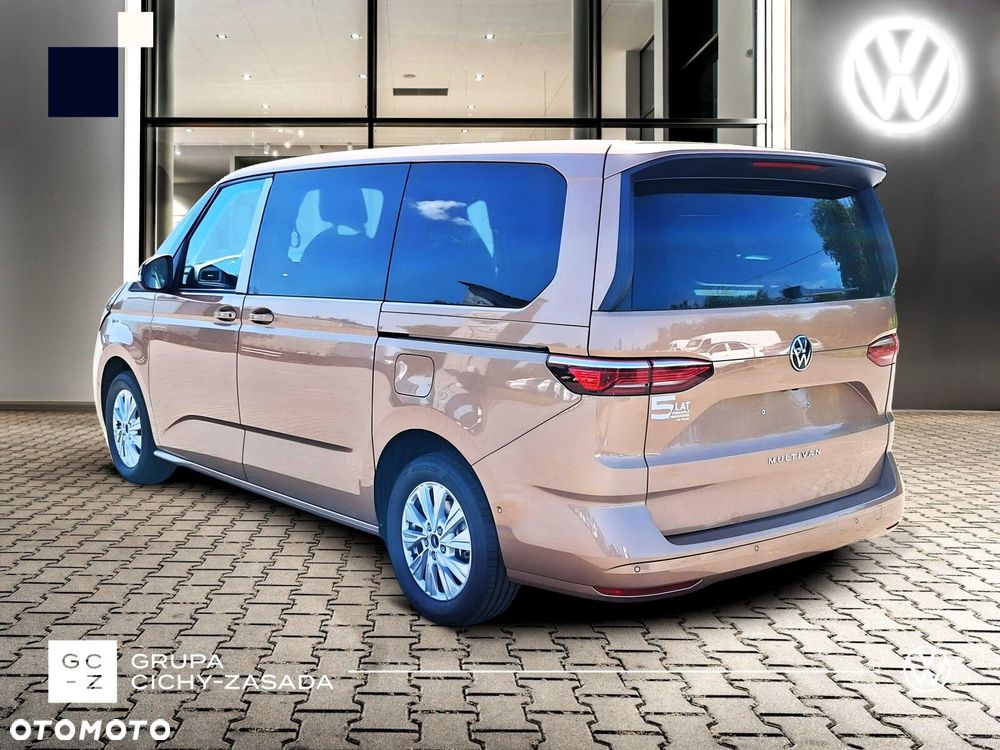Volkswagen Multivan - 7