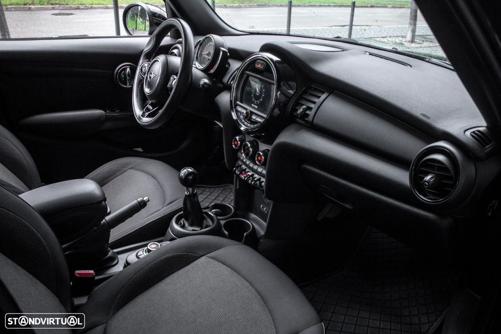 MINI 5 Portas One D - 27