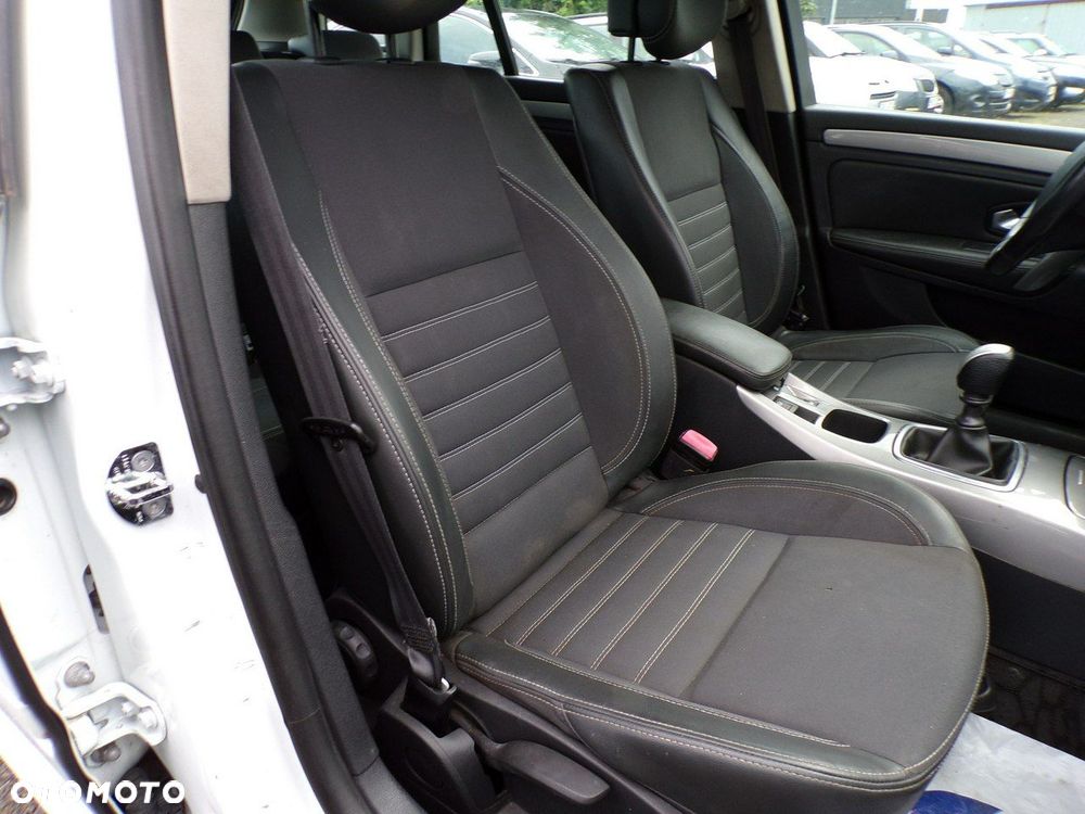 Renault Laguna - 27
