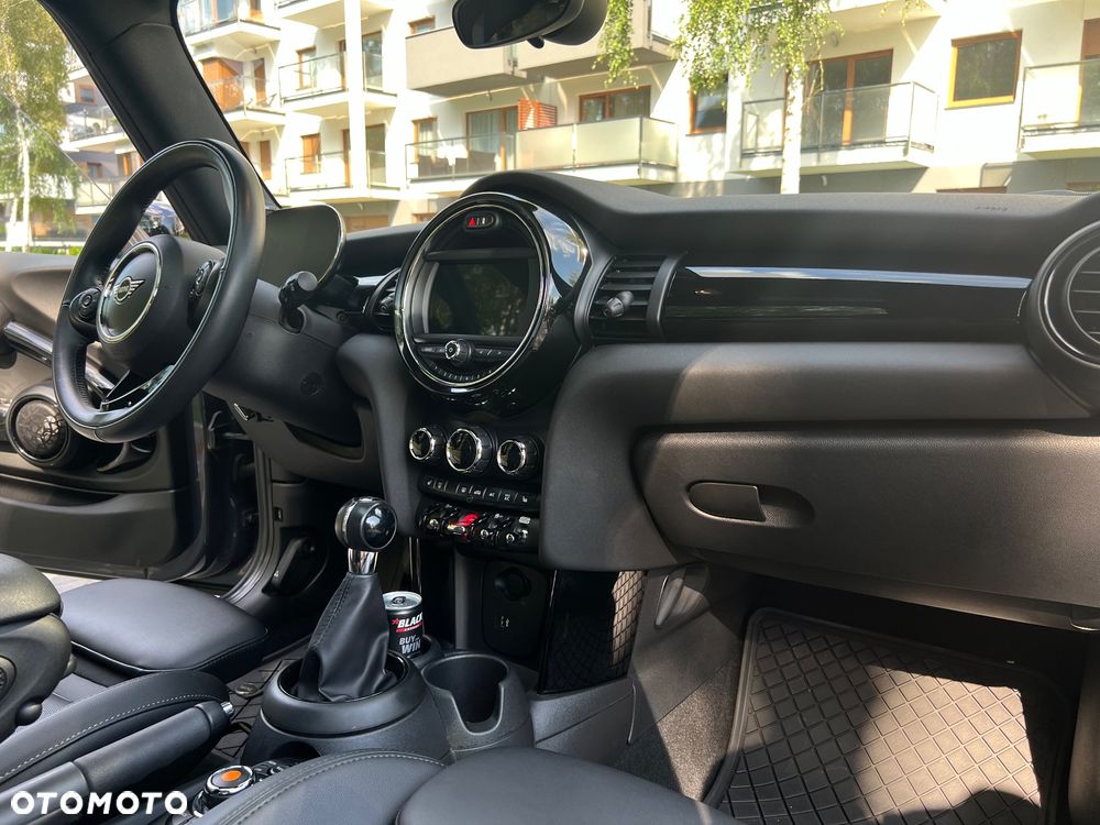 MINI Cooper S Standard - 18