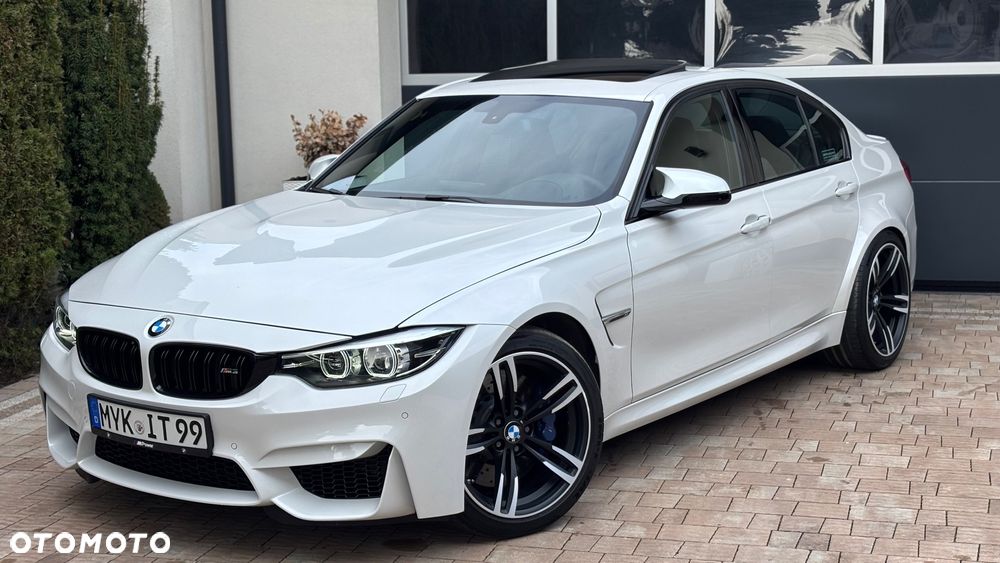 BMW M3 Standard - 11